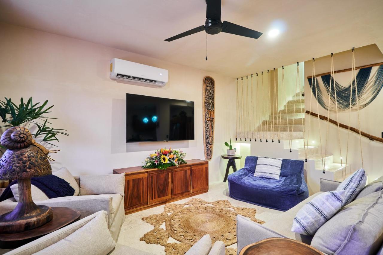 Spacious & Comfy Penthouse Oasis With Plunge Pool Apartment